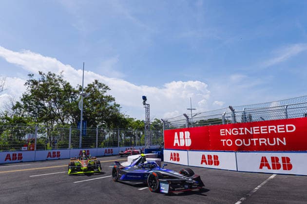 2026 FORMULA E SANYA ePRIX 51 MULLER Nico (swi), Porsche Formula E Team, Porsche 99X Electric, action during the 2026 Sanya ePrix, 11th round of the 2025-26 ABB FIA Formula E World Championship, WM, Weltmeisterschaft on the Sanya Street Circuit from June 18 to 20, 2026 in Sanya, China - SanyaChina  Copyright: xCLEMENTxLUCKx