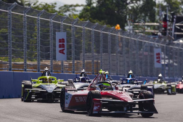 2026 FORMULA E SANYA ePRIX 01 ROWLAND Oliver (gbr), Nissan Formula E Team, Nissan e-4ORCE 05, action during the 2026 Sanya ePrix, 11th round of the 2025-26 ABB FIA Formula E World Championship, WM, Weltmeisterschaft on the Sanya Street Circuit from June 18 to 20, 2026 in Sanya, China - SanyaChina  Copyright: xCLEMENTxLUCKx