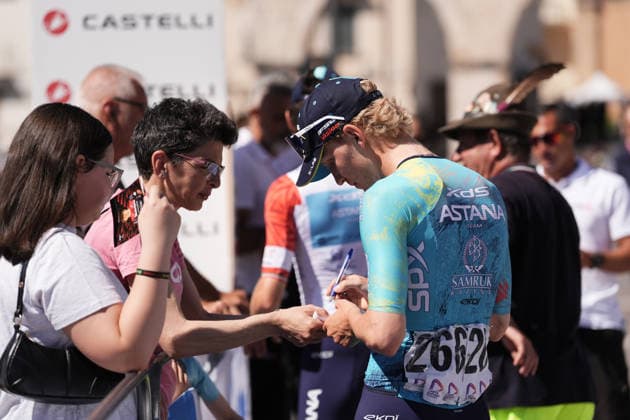 Italy s Simone Zanini of XDS Astana Development Team during Stage 7 of the Giro Next Gen 2026, from Sulmona to Piana delle Mele (Guardiagrele), Italy, Saturday, June 20, 2026.  Copyright: xMassimoxPaolone LaPressex