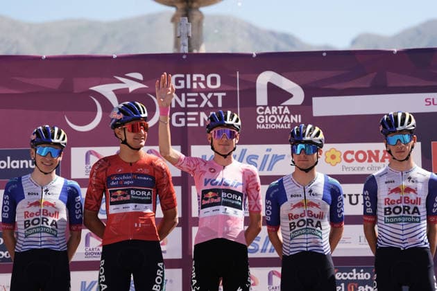 The pink jersey Italy s Lorenzo Mark Finn of Red Bull - Bora - Hansgrohe Rookies and The red jersey Italy s Davide Donati of Red Bull - Bora - Hansgrohe Rookies during Stage 7 of the Giro Next Gen 2026, from Sulmona to Piana delle Mele (Guardiagrele), Italy, Saturday, June 20, 2026.  Copyright: xMassimoxPaolone LaPressex
