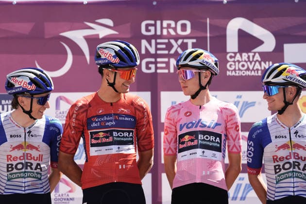 The pink jersey Italy s Lorenzo Mark Finn of Red Bull - Bora - Hansgrohe Rookies and The red jersey Italy s Davide Donati of Red Bull - Bora - Hansgrohe Rookies during Stage 7 of the Giro Next Gen 2026, from Sulmona to Piana delle Mele (Guardiagrele), Italy, Saturday, June 20, 2026.  Copyright: xMassimoxPaolone LaPressex