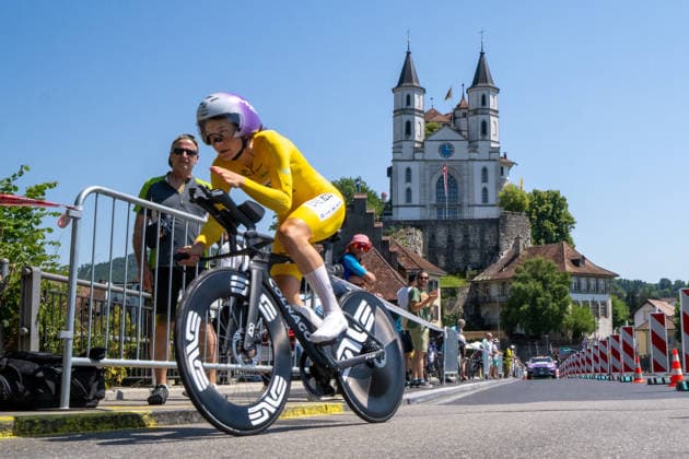 AARBURG, SWITZERLAND - JUNE 20: Elisa Longo Borghini of Italy and UAE Team ADQ in action during the 89th Tour de Suisse 2026 on June 20, 2026 in Aarburg, Switzerland. *** AARBURG, SWITZERLAND, JUNE 20—Elisa Longo Borghini of Italy and UAE Team ADQ in action during the 89th Tour de Suisse 2026 on June 20, 2026, in Aarburg, Switzerland,detected_source_language Copyright: xJustPictures.ch PascalxvonxBürenx jp-en-EuSpIm-Pavo_Fotografie-679027