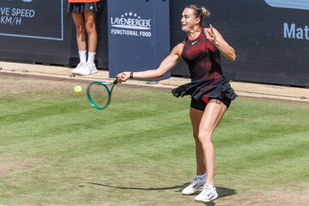 Berlin, 15.06.26, Tennis: VANDA Pharmaceuticals BERLIN TENNIS OPEN 2026 im Steffi-Graf-Stadion. Damen, Einzel. A. Sabalenka vs gegen Jessica Pegula. Aryna Sabalenka retourniert einen Ball. VANDA Pharmaceuticals BERLIN TENNIS OPEN 2026 *** Berlin, June 15, 2026, Tennis VANDA Pharmaceuticals BERLIN TENNIS OPEN 2026 at Steffi Graf Stadium Women’s Singles A 5496524
