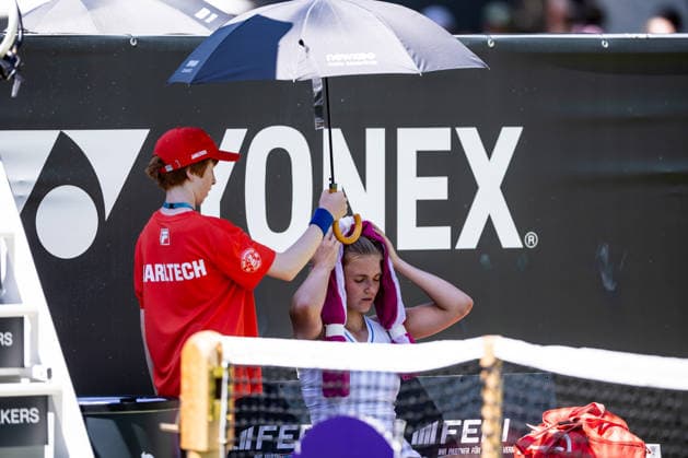 BAD HOMBURG, GERMANY - JUNE 20: Julia Avdeeva cooling herself with an iced towel during the Bad Homburg Open powered by Solarwatt Singles match between Anna Blinkova vs Julia Avdeeva at Kurpark Bad Homburg on June 20, 2026 in Bad Homburg, Germany. Hessen Germany Copyright: xSteffiexWunderlx