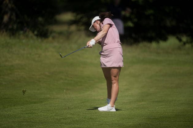 Dutch Ladies Open - Round 1 Charlotte Heath of England plays her second shot on the 9th hole fairway during Round 1 of the 2026 Dutch Ladies Open at Goyer Golf & Country Club in Eemnes, Netherlands, on June 19, 2026. Eemness Netherlands  Copyright: xAndyxAstfalckx originalFilename:astfalck-dutchlad260620_npAZP.jpg