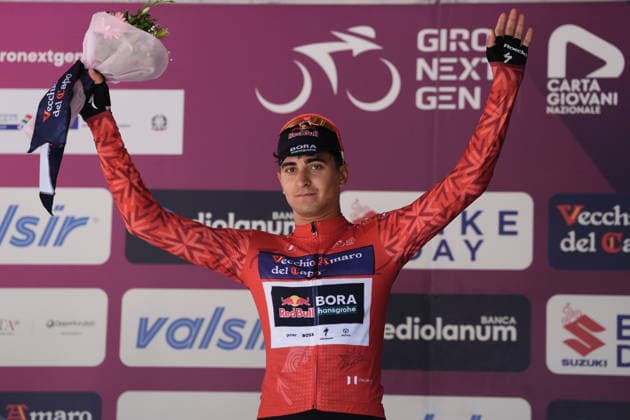 Italy s Davide Donati of Red Bull - Bora - Hansgrohe Rookies red jersey during Stage 7 of the Giro Next Gen 2026, from Sulmona to Piana delle Mele (Guardiagrele), Italy, Saturday, June 20, 2026.  Copyright: xMassimoxPaolone LaPressex
