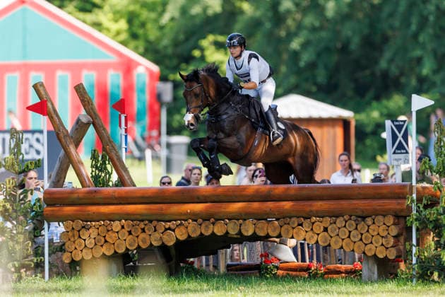 LUHMÜHLEN Longines Horse Trail 2026, LUHMÜHLEN Longines Horse Trail 2026 KRAJEWSKI Julia GER, Uelzener s Nickel CCI4 S Meßmer Trophy German Championship 2026 Cross-Country Luhmühlen, Competition Grounds June 20, 2026,detected_source_language