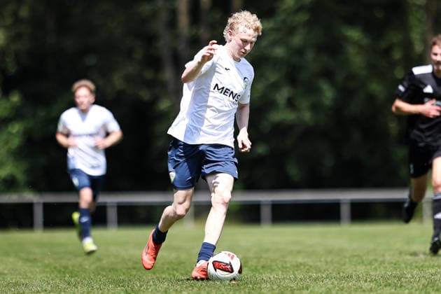 2026.06.20, xkwix, Fußball, Testspiel, SC Spelle-Venhaus - FC Gütersloh, Arena am Stuckenberg, Saison 2026 2027: Niklas Frese (FC Gütersloh 35) DFB regulations prohibit any use of photographs as image sequences and or quasi-video. Photo: xKamilxWilkowskixPressefotoKochx Niedersachsen Deutschland *** June 20, 2026, xkwix, soccer, friendly match, SC Spelle Venhaus vs. FC Gütersloh, Arena am Stuckenberg, 2026–2027 season, Niklas Frese, FC Gütersloh 35. DFB regulations prohibit any use of photographs as image sequences and or quasi-video. Photo