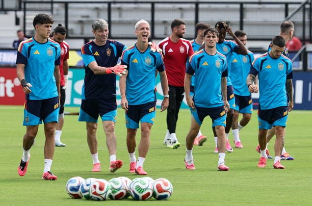 FIFA World Cup, WM, Weltmeisterschaft, Fussball 2026 - Spain training session Spain national soccer players attend a training session in Kennesaw, Georgia, USA, 20 June 2026. Spain will face Saudi Arabia on 21 June in a FIFA World Cup 2026 group H match. KENNESAW United States  Copyright: xRONALDxWITTEKx
