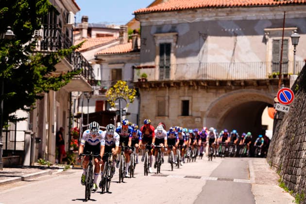 The pack rides during Stage 7 of the Giro Next Gen 2026, from Sulmona to Piana delle Mele (Guardiagrele), Italy, Saturday, June 20, 2026.  Copyright: xFabioxFerrari LaPressex