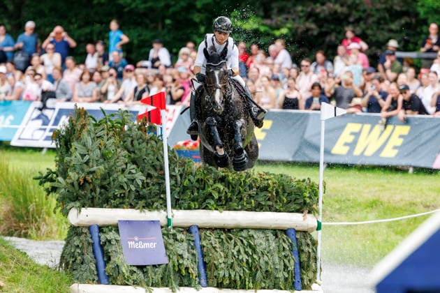 LUHMÜHLEN Longines Horse Trail 2026, LUHMÜHLEN Longines Horse Trail 2026 KRAJEWSKI Julia GER, Tullabeg Platinum CCI4 S Meßmer Trophy German Championship 2026 Cross-Country Luhmühlen, Competition Grounds June 20, 2026,detected_source_language