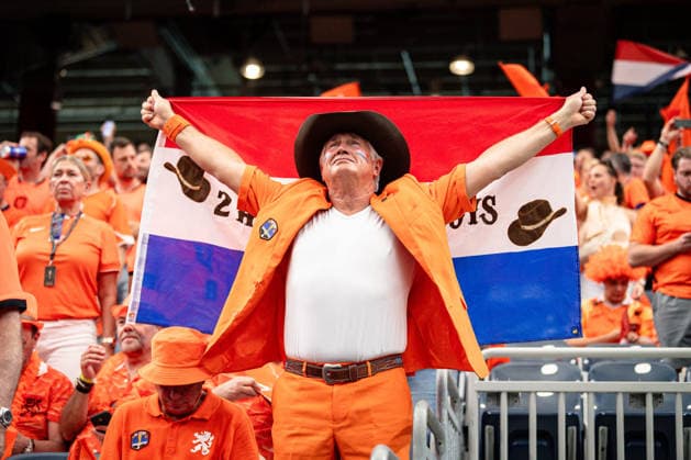 June 20, 2026: Netherland fans before the FIFA World Cup, WM, Weltmeisterschaft, Fussball 2026 Group F soccer game between Netherlands and Sweden at the Houston Stadium in Houston, TX, Saturday, June 19, 2026. World Cup 2026: Netherlands V Sweden  - ZUMAp213 20260620_znp_p213_005 Copyright: xLynnxPenningtonx