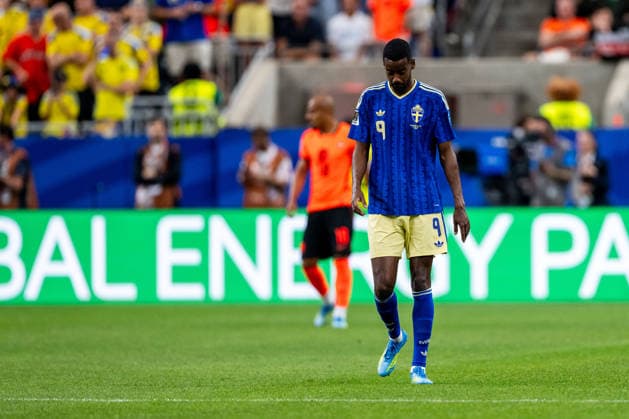260620 Alexander Isak of Sweden looks dejected during the FIFA World Cup, WM, Weltmeisterschaft, Fussball 2026 football match between Netherlands and Sweden on June 20, 2026 in Houston. Photo: Ludvig Thunman BILDBYRAN kod LT PA1246 bbeng fotboll football soccer fotball vm fotbolls-vm fotball-vm fotbolls-vm 2026 fifa world cup 2026 sverige sweden sverige a netherlands nederländerna depp *** June 20, 2026  Copyright: LUDVIGxTHUNMAN BB260620LT025