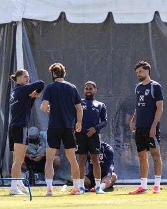 SOCCER - FIFA World Cup, WM, Weltmeisterschaft, Fussball 2026, preview SANTA BARBARA,CALIFORNIA,USA,20.JUN.26 - SOCCER - FIFA World Cup 2026, USA, Mexico, Canada, preview, Oesterreichischer Fussball-Bund, training team AUT. Image shows Marcel Sabitzer, Stefan Posch, Phillipp Mwene and Florian Grillitsch (AUT).  GEPAxpictures xArminxRauthner