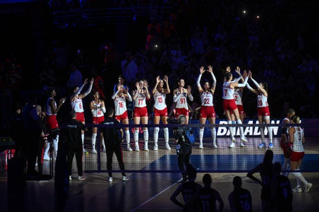 Turkiye v Germany - 2026 FIVB Volleyball Nations League ANKARA, TURKIYE - JUNE 20: Players of Turkiye national volleyball team walk onto the court for the pre-match ceremony before the 2026 FIVB Volleyball Nations League (VNL) Pool 2 match between Turkiye and Germany at Ankara Sports Hall in Ankara, Turkiye on June 20, 2026. Akin Celiktas Anadolu Ankara Turkey. Editorial use only. Please get in touch for any other usage.  Copyright: x2026xAnadoluxAkinxCeliktasx
