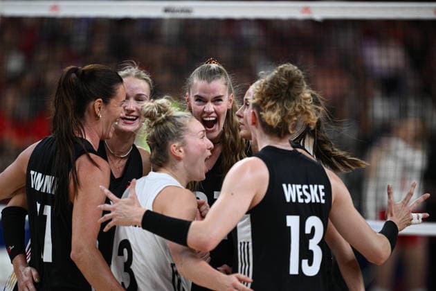 Turkiye v Germany - 2026 FIVB Volleyball Nations League ANKARA, TURKIYE - JUNE 20: Players of Germany national volleyball team celebrate scoring a point during the 2026 FIVB Volleyball Nations League (VNL) Pool 2 match between Turkiye and Germany at Ankara Sports Hall in Ankara, Turkiye on June 20, 2026. Akin Celiktas Anadolu Ankara Turkey. Editorial use only. Please get in touch for any other usage.  Copyright: x2026xAnadoluxAkinxCeliktasx