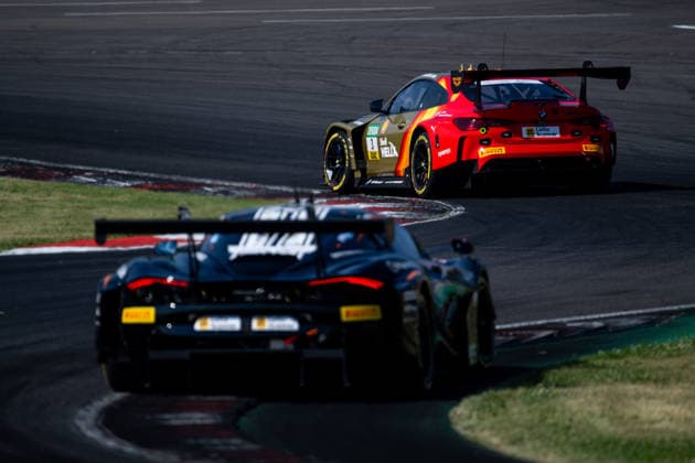 DTM, 5. + 6. Rennen DEKRA Lausitzring 2026 3 BMW M4 GT3 Evo, Schubert Motorsport: Kelvin van der Linde, 14 Ferrari 296 GT3 EVO, EMIL FREY RACING: Matteo Cairoli- picture by Gruppe C Photography Schipkau DEKRA Lausitzring Brandenburg Germany Copyright: xGruppexCxPhotographyx