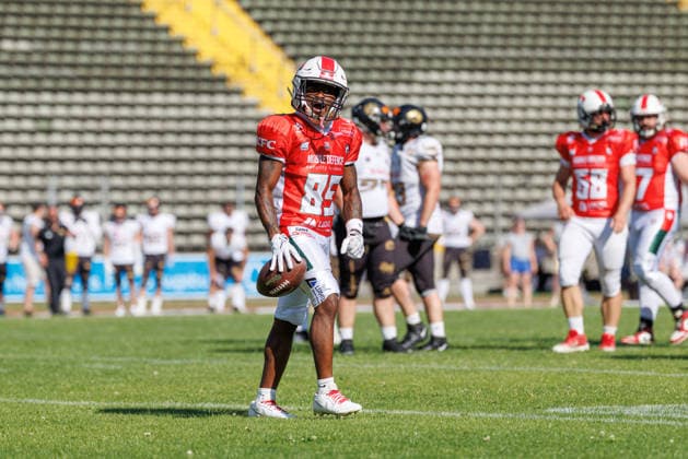 Jalin Goodman 85, Augsburg Centurions, during the game between the Augsburg Centurions and the Gießen Golden Dragons, American football, mens, GFL2, 2026, Matchday 7 on June 20, 2026, in Augsburg, Rosenaustadion, Bavaria, Germany,detected_source_language