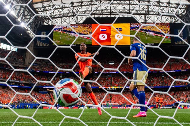 260620 Ryan Gravenberch of Netherlands celebrates after 1-0 scored by Brian Brobbey (not pictured) during the FIFA World Cup, WM, Weltmeisterschaft, Fussball 2026 football match between Netherlands and Sweden on June 20, 2026 in Houston. Photo: Petter Arvidson BILDBYRAN kod PA PA1246 bbeng fotboll football soccer fotball vm fotbolls-vm fotball-vm fotbolls-vm 2026 fifa world cup 2026 sverige sweden sverige a netherlands nederländerna jubel *** June 20, 2026  Copyright: PETTERxARVIDSON BB260620PA142