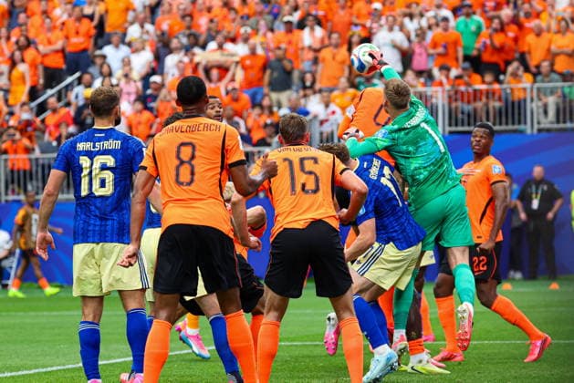 2026.06.20 Houston pilka nozna Mistrzostwa Swiata w USA Meksyk Kanada 2026 Holandia - Szwecja N z Bart Verbruggen Foto Pawel Andrachiewicz PressFocus 2026.06.20 Houston Football - 2026 FIFA World Cup, WM, Weltmeisterschaft, Fussball in USA Canada Mexico Netherlands - Sweden Bart Verbruggen Credit: Pawel Andrachiewicz PressFocus NEWSPIX.PL --- newspix.pl mecz HOLANDIA VS SZWECJA POLAND OUT! 