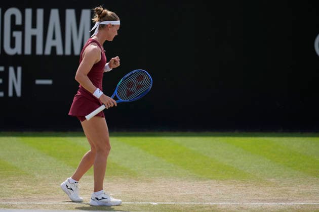 Lexus Nottingham Open - Day Six Marie Bouzkova in action during her semi-final singles match at the 2026 Lexus Nottingham Open Women s tennis tournament at the Nottingham Tennis Centre in Nottingham, England, on June 20, 2026. Nottingham Great Britain United Kingdom  Copyright: xOwenxHammondx originalFilename:hammond-2026lexu260620_npedn.jpg