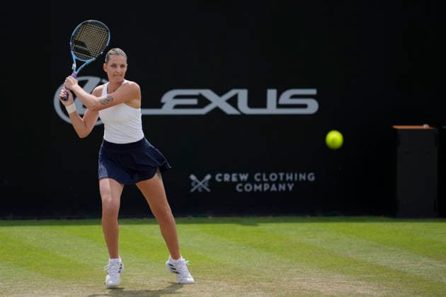 Lexus Nottingham Open - Day Six Karolina Pliskova competes during her semi-final singles match at the 2026 Lexus Nottingham Open Women s tennis tournament at the Nottingham Tennis Centre in Nottingham, England, on June 20, 2026. Nottingham Great Britain United Kingdom  Copyright: xOwenxHammondx originalFilename:hammond-2026lexu260620_npq2P.jpg