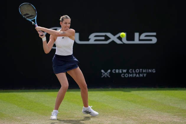 Lexus Nottingham Open - Day Six Karolina Pliskova competes during her semi-final singles match at the 2026 Lexus Nottingham Open Women s tennis tournament at the Nottingham Tennis Centre in Nottingham, England, on June 20, 2026. Nottingham Great Britain United Kingdom  Copyright: xOwenxHammondx originalFilename:hammond-2026lexu260620_npvTw.jpg