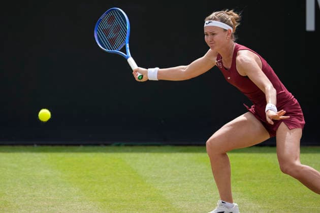 Lexus Nottingham Open - Day Six Marie Bouzkova in action during her semi-final singles match at the 2026 Lexus Nottingham Open Women s tennis tournament at the Nottingham Tennis Centre in Nottingham, England, on June 20, 2026. Nottingham Great Britain United Kingdom  Copyright: xOwenxHammondx originalFilename:hammond-2026lexu260620_npZP4.jpg