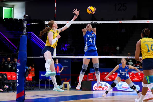 China V Brazil - Volleyball Nations League 2026 Ankara Stage Julia Bergmann ( 17) participates in the FIVB Volleyball Nations League (VNL) match between China and Brazil at the Ankara Arena in Ankara, Turkey, on June 20, 2026. Ankara Turkey  Copyright: xÃ‡aÄülarxOskayx originalFilename:oskay-chinavbr260620_npd6h.jpg