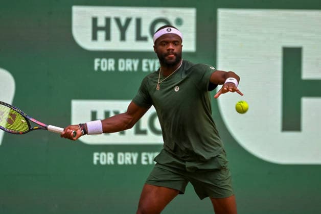 Frances Tiafoe (USA) erwartet einen Ball auf der Vorhand TERRA WORTMANN Open 2026, Tennis, ATP, Tennis Herren Tennis Herren 500, Turnier, Hauptfeld, Halbfinale, 20.06.2026, TERRA WORTMANN Open 2026, Tennis, ATP, Tennis Herren 500, Turnier, Hauptfeld, Halbfinale, 20.06.2026 Halle *** Frances Tiafoe (USA) prepares to return a ball on his forehand TERRA WORTMANN Open 2026, Tennis, ATP, Mens 500, Tournament, Main Draw, Semifinals, June 20, 2026, TERRA WORTMANN Open 2026, Tennis, ATP, Men’s 500, Tournament, Main Draw, Semifinals, June 20, 2026, Indoor,detected_source_language Copyright: xEibner-Pressefoto RobertxGertzenx EP_RGN