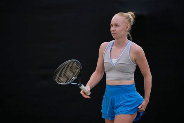 Lexus Nottingham Open - Day Six Mariia Kozyreva competes during the semi-final doubles match at the 2026 Lexus Nottingham Open Women s tennis tournament at the Nottingham Tennis Centre in Nottingham, England, on June 20, 2026. Nottingham Great Britain United Kingdom  Copyright: xOwenxHammondx originalFilename:hammond-2026lexu260620_npIa2.jpg