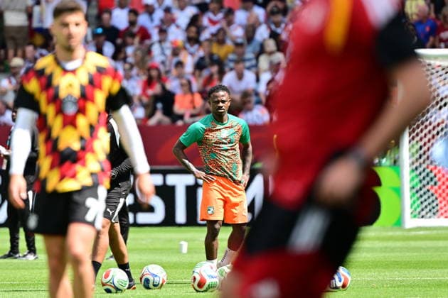 FIFA World Cup, WM, Weltmeisterschaft, Fussball 2026 - Group E - Germany vs Ivory Coast Jean Michael Seri of Ivory Coast (C) warms up ahead of the FIFA World Cup 2026 group stage match Germany against Ivory Coast, in Toronto, Canada, 20 June 2026. TORONTO United States  Copyright: xEDUARDOxLIMAx