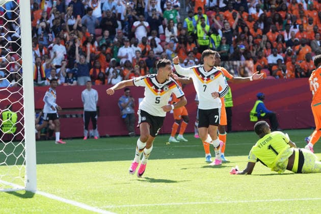 Aleksandar Pavlovic of Germany takes on Ivory Coast goalkeeper Yahia Fofana, Ivory Coast, Côte d’Ivoire, 1, and celebrates, but the goal doesn’t count. Toronto, June 20, 2026