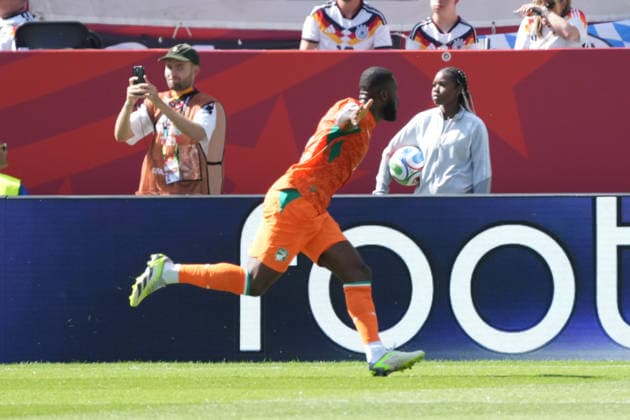 celebrate the goal, goal celebration for the 0-1 by Franck Kessie, Ivory Coast, Côte dIvoire, June 20, 2026, Toronto, Germany vs. Ivory Coast, Toronto Stadium, World Cup 2026, Group E, Matchday 2,detected_source_language