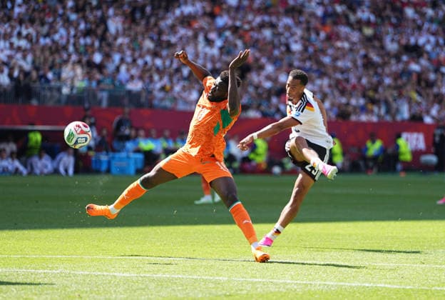 Felix Nmecha of Germany takes a shot on goal during the Germany vs. Ivory Coast match in Group E of the 2026 FIFA World Cup at Toronto Stadium in Toronto, Canada, on June 20, 2026. Photo by DeFodi Images (Thor Wegner),detected_source_language