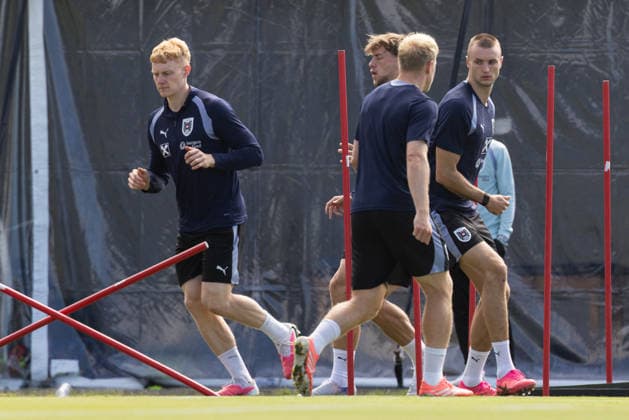 SOCCER - FIFA World Cup, WM, Weltmeisterschaft, Fussball 2026, preview SANTA BARBARA,CALIFORNIA,USA,20.JUN.26 - SOCCER - FIFA World Cup 2026, USA, Mexico, Canada, preview, Oesterreichischer Fussball-Bund, training team AUT. Image shows Nicolas Seiwald, Michael Svoboda, Xaver Schlager and Sasa Kalajdzic (AUT).  GEPAxpictures xArminxRauthner