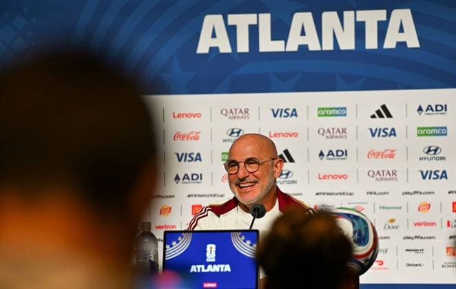 Luis de la Fuente Holds Pre-Match press conference, PK, Pressekonferenz in Atlanta ATLANTA, GEORGIA, USA JUNE 20, 2026: Spain national team, Nationalteam head coach Luis de la Fuente attends a press conference at Mercedes-Benz Stadium in Atlanta, Georgia, ahead of Spain s FIFA World Cup, WM, Weltmeisterschaft, Fussball 2026 Group H match against Saudi Arabia. ATLANTA United States of America Copyright: x xwalidxibrahimx xJNAxPressx