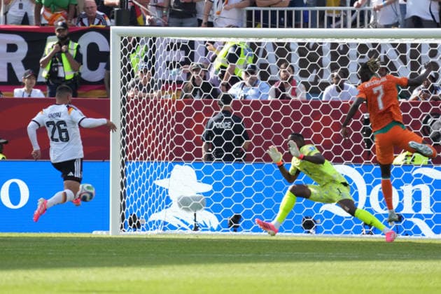 Deniz Undav of Germany scores the goal to tie the game at 1–1 against goalkeeper Yahia Fofana of Ivory Coast, Ivory Coast, Côte dIvoire, June 20, 2026, Germany vs. Ivory Coast, Toronto Stadium, World Cup 26, Group E, Matchday 2,detected_source_language