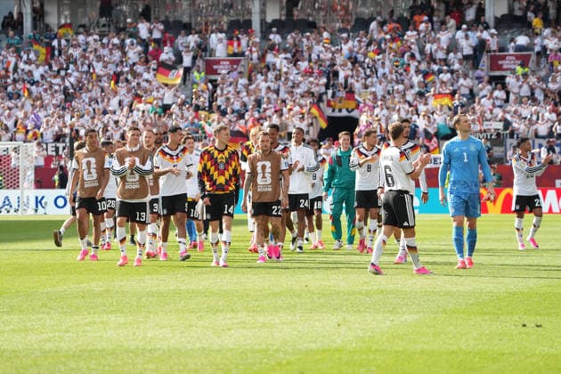 A hard-fought 2-1 victory for goalkeeper Manuel Neuer (Germany) and Joshua Kimmich (Germany) against the Ivory Coast, Toronto, June 20, 2026; Germany vs. Ivory Coast, Toronto Stadium, World Cup 26, Group E, Matchday 2,detected_source_language
