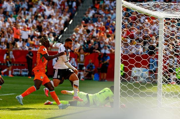 TORONTO STADIUM TORONTO ONTARIO KANADA 20.06.2026 FIFA MISTRZOSTWA SWIATA 2026 W PILKA NOZNA W KANADA MECZ GRUPA E GERMANY I COTE DIVOIRE FIFA World Cup, WM, Weltmeisterschaft, Fussball 2026 Group E match between Germany and CÃ te d Ivoire at Toronto Stadium in Toronto Canada on June 20, 2026 in Toronto, Ontario, Canada. N Z Germany forward Deniz Undav (26) scores the goal CÃ te d Ivoire goalkeeper Yahia Fofana (1) FOT. KAMIL KRZACZYNSKI NEWSPIX.PL --- newspix.pl POLAND OUT!  KSK