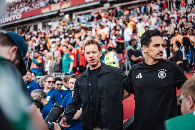 Mens Soccer 2026 FIFA World Cup Group E Germany vs. Ivory Coast June 20, 2026 Coach Julian Nagelsmann Germany doesnt know where to stand during the national anthem; too many photographers in the way Toronto, Toronto Stadium, Ontario, Canada,detected_source_language