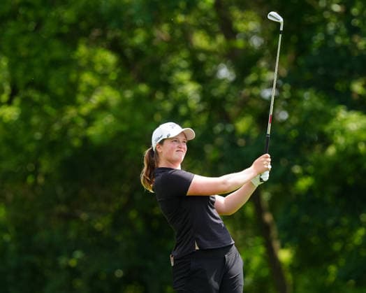 BELMONT, MI - JUNE 20: LPGA, Golf Damen player Lottie Woad plays an iron shot on the 10th hole on June 20, 2026, during the third round of the LPGA Meijer LPGA Classic for Simply Give at Blythefield Country Club in Belmont, Michigan. (Photo by Brian Spurlock Icon Sportswire) GOLF: JUN 20 LPGA Meijer LPGA Classic for Simply Give EDITORIAL USE ONLY Icon26062036