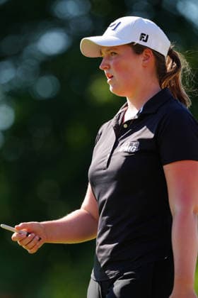 BELMONT, MI - JUNE 20: LPGA, Golf Damen player Lottie Woad walks the 18th green on June 20, 2026, during the third round of the LPGA Meijer LPGA Classic for Simply Give at Blythefield Country Club in Belmont, Michigan. (Photo by Brian Spurlock Icon Sportswire) GOLF: JUN 20 LPGA Meijer LPGA Classic for Simply Give EDITORIAL USE ONLY Icon26062048