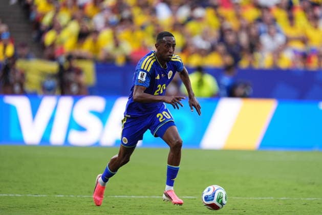 Ecuador v Curacao - FIFA World Cup, WM, Weltmeisterschaft, Fussball 2026 - Group E KANSAS CITY, UNITED STATES - JUNE 20: Joshua Brenet (20) of Curacao in action during the 2026 FIFA World Cup First Stage Group E match between Ecuador and Curacao at Arrowhead Stadium (Kansas City Stadium) in Kansas City, Missouri, United States on June 20, 2026. Hakan Akgun Anadolu Missouri United States. Editorial use only. Please get in touch for any other usage.  Copyright: x2026xAnadoluxHakanxAkgunx