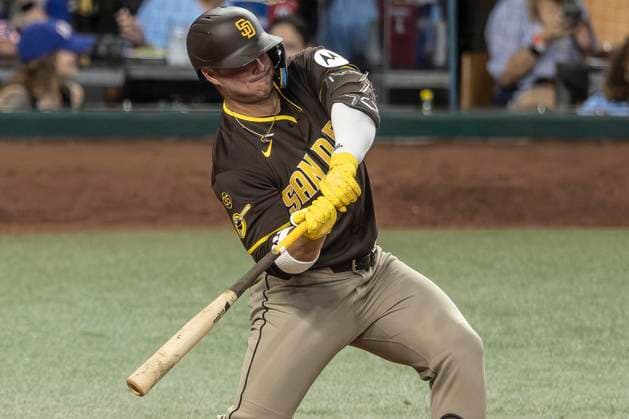 June 20, 2026, Arlington, Texas, USA: San Diego Padres first baseman TY FRANCE (25) at the plate during a MLB, Baseball Herren, USA game between the San Diego Padres and Texas Rangers at Globe Life Field. San Diego wins in extra innings 6-4. Arlington USA - ZUMAf180 20260620_zsp_f180_029 Copyright: xMarkxFannx