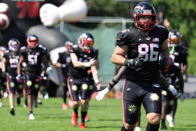 Mahsun Cakar (Düsseldorf Panther, 86), Düsseldorf Panther vs Braunschweig Lions, American Football, GFL, German Football League, Season 2026, Week 7, 20.06.2026, Photo: Foot Bowl Klaus Sack Düsseldorf Stadion VfL Benrath Deutschland Copyright: xFootxBowl KlausxSackx