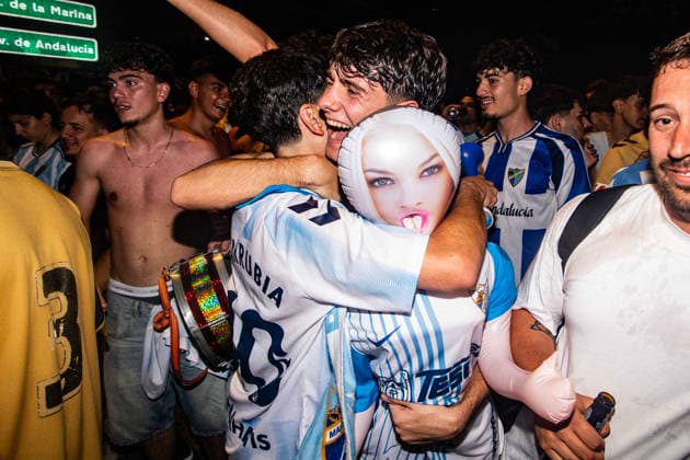 Malaga fans celebrate promotion to Spanish first division Supporters of Malaga Football Club celebrate their team s promotion to Spain s top tier, the Primera Division of La Liga. The team beat their Andalusian rivals UD Almeria 2-1 in the play off final on 20 June 2026., Credit:Konstantin Sergeyev Avalon Spain, Andalusia, Malaga  Copyright: xKonstantinxSergeyevx xAvalonx 1111553827