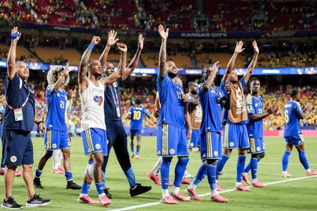 Curacao players thanks supporters for standing following the FIFA Men’s World Cup 2026 Group Stage football match between Ecuador and Curacao at Kansas City Stadium, in Kansas City on June 20th 2026 (Photo by Alexandra Fechete SPP)  Copyright: xAlexandraxFechete SPPx Sportspressphoto_SPR172334