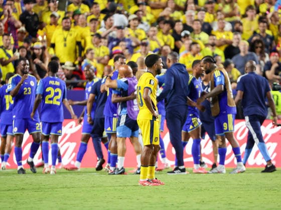 June 20, 2026: Ecuador midfielder Pedro Vite (15) stands in disbelief as the Curacao team celebrates after ending in a draw for the World Cup match between Ecuador and Curacao at Kansas City Stadium in Kansas City, MO. CSM Kansas City United States of America - ZUMAc04_ 20260620_zma_c04_037 Copyright: xStephenxFurstx