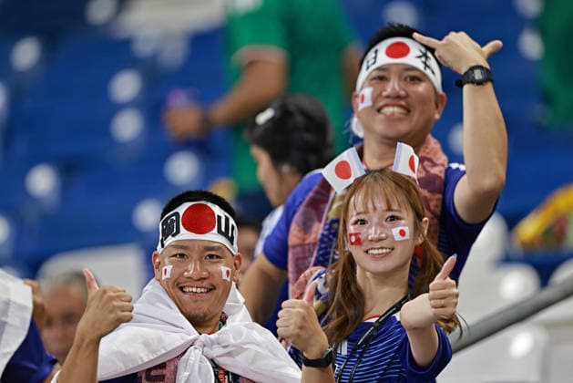 June 20, 2026, Monterrey, Mexico: Japanese fans pose for a photo moments before the match between Tunisia and Japan for the 2st round of the group F of the FIFA World Cup, WM, Weltmeisterschaft, Fussball 2026 at Monterrey Stadium on June 20, 2026 in Monterrey, Mexico. Photo: DiaEsportivo FIFA World Cup 2026, Tunisia Vs Japan, Monterrey, Mexico  - ZUMAh208 20260620_zsp_h208_023 Copyright: xHeulerxAndreyx